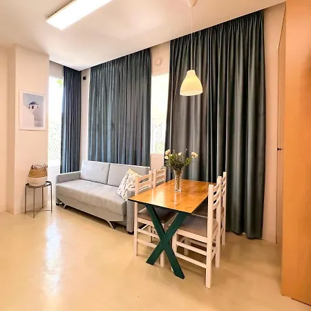 13 Eur For Monthly - By The Sea - Hbs Appartamento