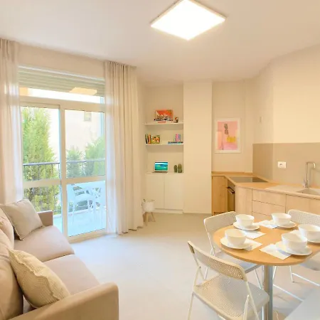13 Eur For Monthly - By The Sea - Hbs *