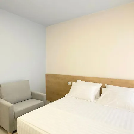 Appartamento 13 Eur For Monthly - By The Sea - Hbs Golem (Tirana)