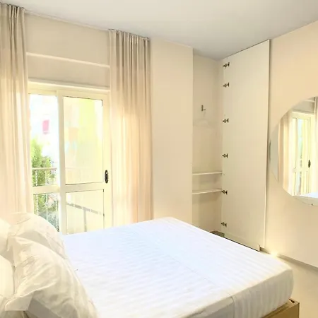 13 Eur For Monthly - By The Sea - Hbs Appartamento