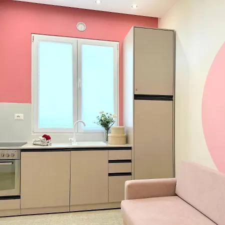 13 Eur For Monthly - By The Sea - Hbs Appartamento Golem (Tirana)