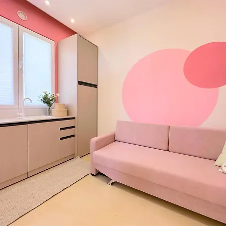 13 Eur For Monthly - By The Sea - Hbs Appartamento